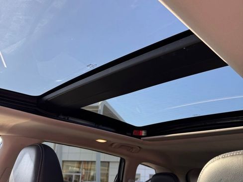 Used 2023 Nissan Murano SL w/ SL Moonroof Package AWD/4WD image 19