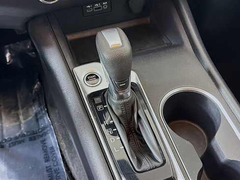 Used 2022 Nissan Altima 2.5 SV image 32