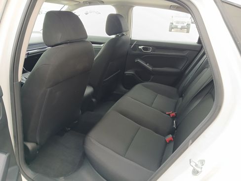Used 2022 Honda Civic EX image 9