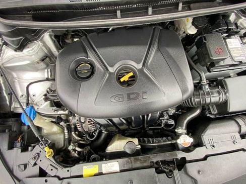 Used 2018 Kia Forte LX image 26