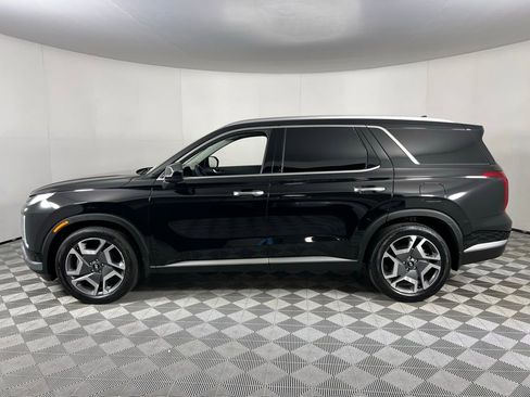 Used 2024 Hyundai Palisade Limited image 9