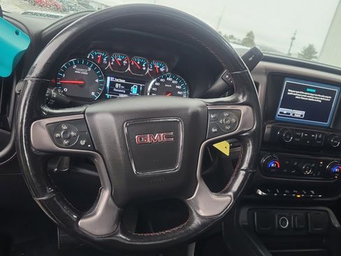 Used 2019 GMC Sierra 2500 SLT w/ All Terrain HD Package image 11