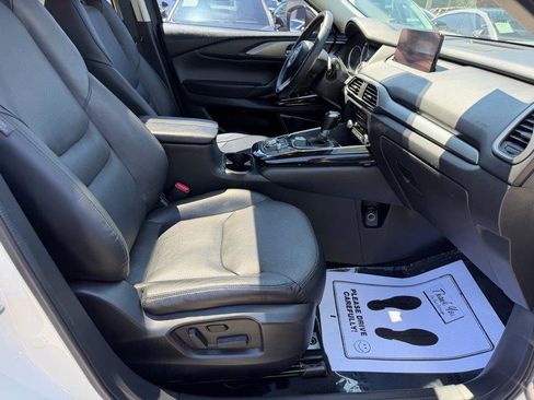 Used 2021 MAZDA CX-9 Touring w/ Touring Premium Package FWD image 32