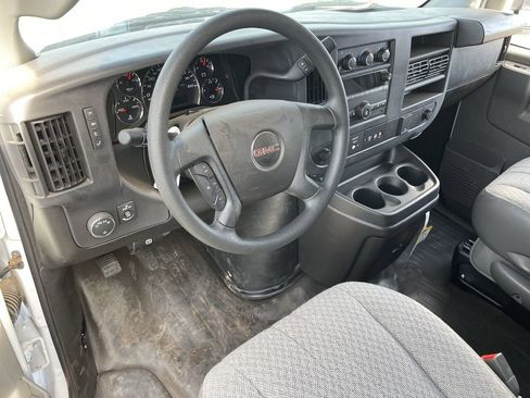 New 2025 GMC Savana 2500 Extended w/ Driver Convenience Package RWD image 10