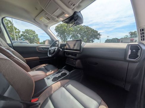 Used 2025 Ford Bronco Sport Outer Banks AWD/4WD image 31