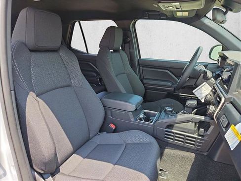 Used 2026 Toyota 4Runner SR5 AWD/4WD image 19