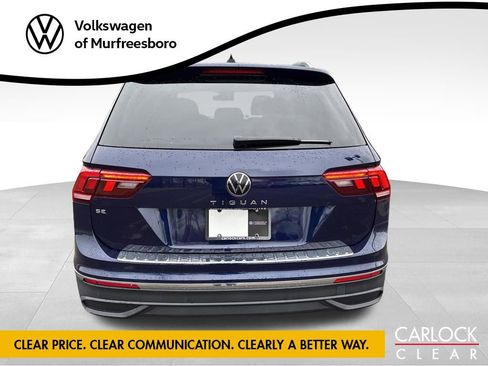 Certified 2023 Volkswagen Tiguan SE w/ Panoramic Sunroof Package image 6