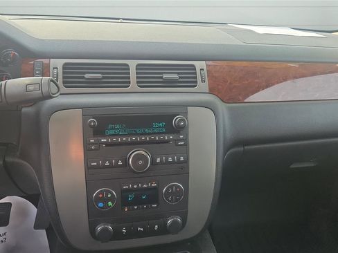 Used 2012 GMC Yukon SLT w/ Regional Value Package image 16