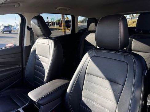 Used 2018 Ford Escape SEL AWD/4WD image 14