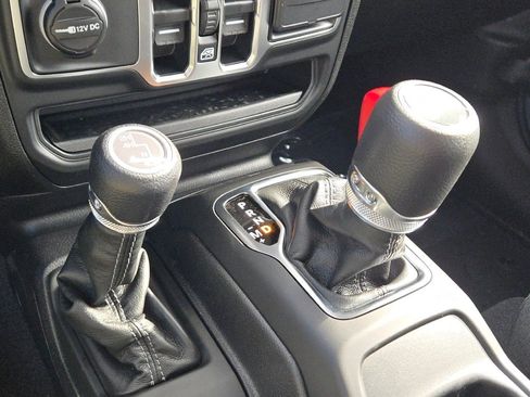 New 2026 Jeep Gladiator Sport image 27