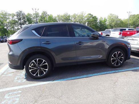Used 2023 MAZDA CX-5 AWD 2.5 S w/ Premium Plus Pkg image 3