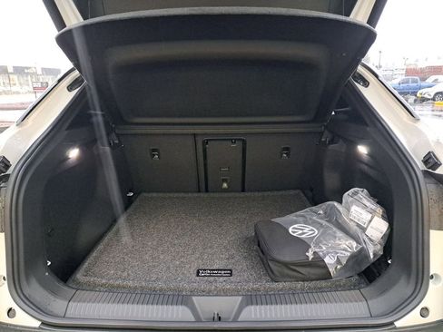 New 2025 Volkswagen ID.4 Pro S Plus AWD/4WD image 28