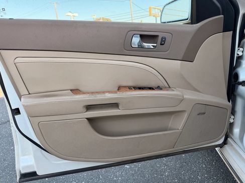 Used 2011 Cadillac STS RWD image 9
