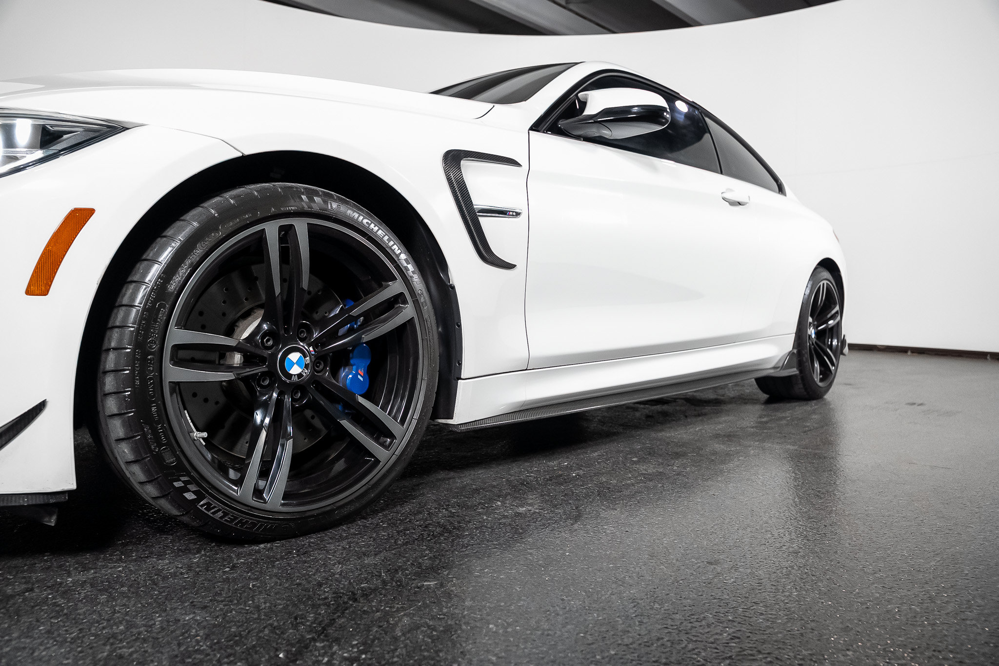 Used 2020 BMW M4 Coupe RWD image 18