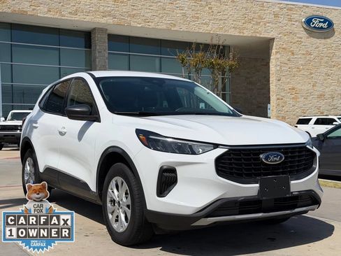 Used 2025 Ford Escape Active AWD/4WD image 18