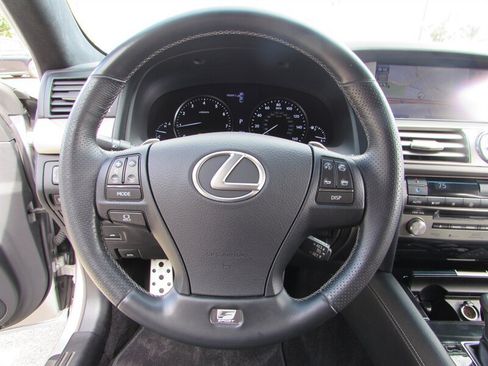Used 2013 Lexus LS 460 AWD w/ F-Sport Pkg image 12