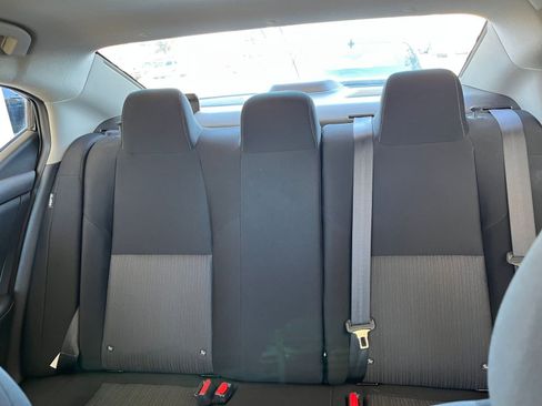 Used 2025 Nissan Sentra SV image 38