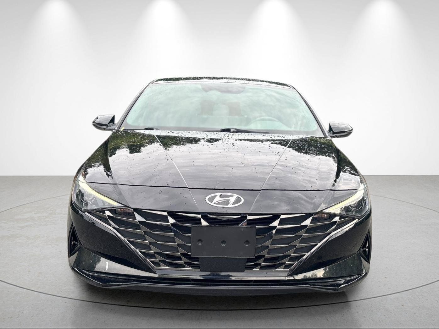 Used 2022 Hyundai Elantra SEL w/ Convenience + Premium Package FWD image 8