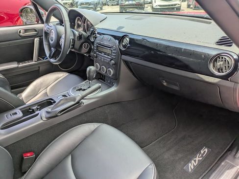 Used 2012 MAZDA MX-5 Miata Special Edition RWD image 14