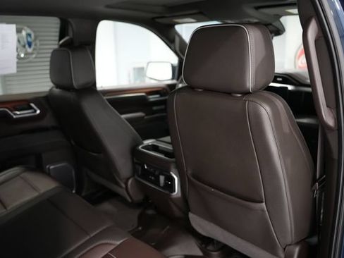 Used 2023 GMC Sierra 1500 Denali w/ Denali Reserve Package AWD/4WD image 19