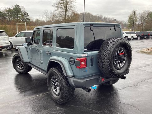 Used 2024 Jeep Wrangler Unlimited Rubicon 4xe image 2