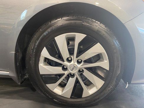 Used 2020 Nissan Altima 2.5 S FWD image 7