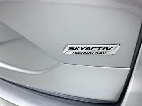 Used 2017 MAZDA CX-5 Touring w/ Preferred Equipment Package image 10