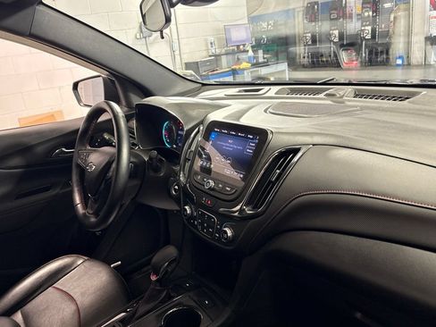 Used 2023 Chevrolet Equinox RS w/ RS Leather Package AWD/4WD image 29