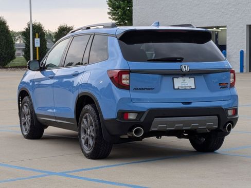 Certified 2024 Honda Passport TrailSport image 8
