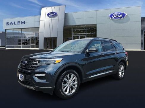 Certified 2023 Ford Explorer XLT w/ Equipment Group 202A AWD/4WD image 6