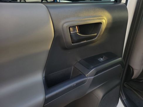 Used 2023 Toyota Tacoma SR image 11