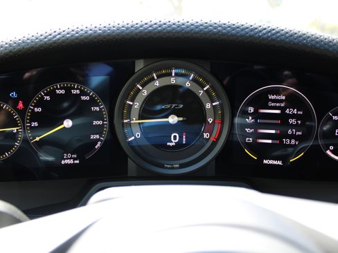 Certified 2023 Porsche 911 GT3 RWD image 24