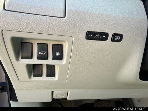 Used 2012 Lexus RX 350 AWD w/ Premium Pkg image 24