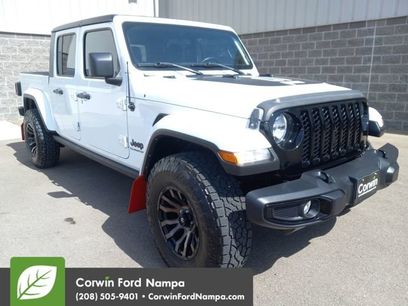 Used 2022 Jeep Gladiator Willys