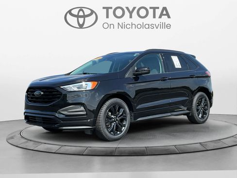 Used 2022 Ford Edge SE w/ Black Appearance Package AWD/4WD image 1