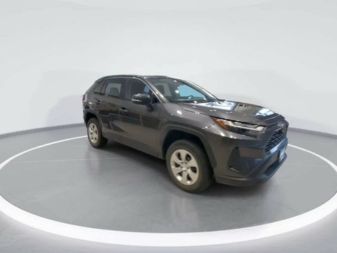 Used 2024 Toyota RAV4 LE AWD/4WD image 2