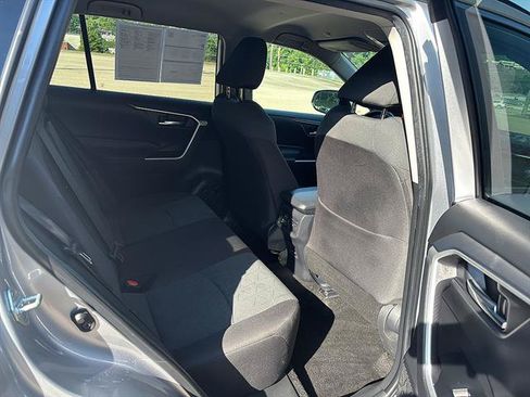 Used 2024 Toyota RAV4 XLE w/ Weather Package AWD/4WD image 19