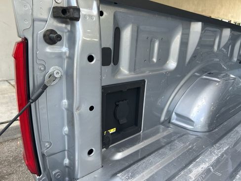 Used 2022 Ford F150 XLT w/ Equipment Group 302A High RWD image 38