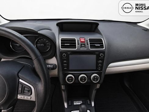 Used 2017 Subaru Forester 2.5i Premium AWD/4WD image 8