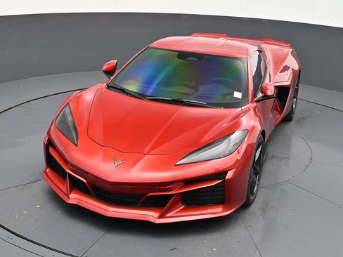 Used 2025 Chevrolet Corvette E-Ray w/ Stealth Interior Trim Package AWD/4WD image 20