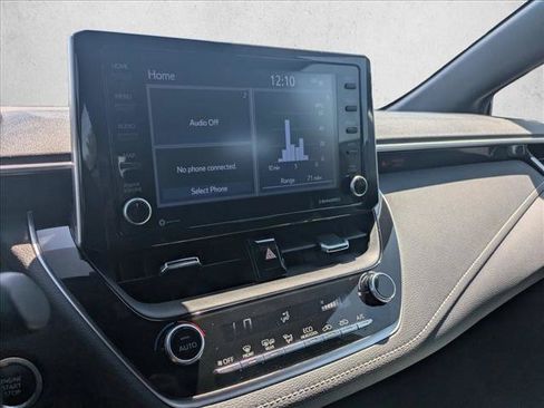 Used 2022 Toyota Corolla SE FWD image 11
