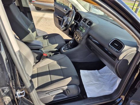 Used 2013 Volkswagen Jetta S image 16