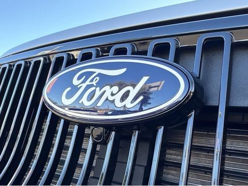 New 2026 Ford Maverick Lobo image 20