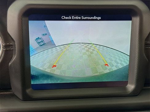 Used 2019 Jeep Wrangler Unlimited Sahara image 15