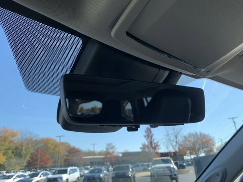 Used 2020 Toyota Highlander Limited Platinum image 27