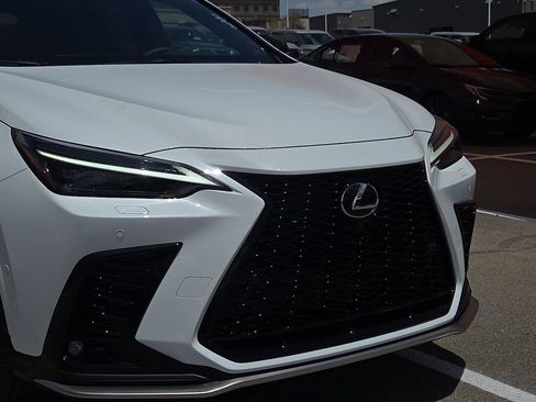 New 2026 Lexus NX 350 F Sport AWD/4WD image 7