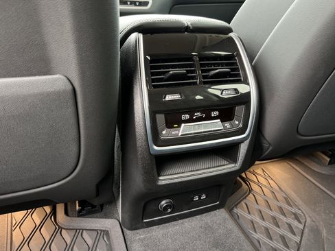 Used 2026 BMW X7 xDrive40i image 42