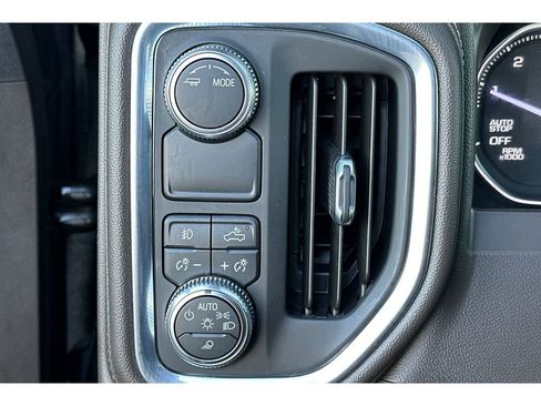 Used 2021 GMC Sierra 1500 SLT w/ SLT Convenience Package image 32