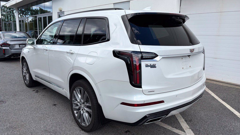 Used 2020 Cadillac XT6 Sport AWD/4WD image 2