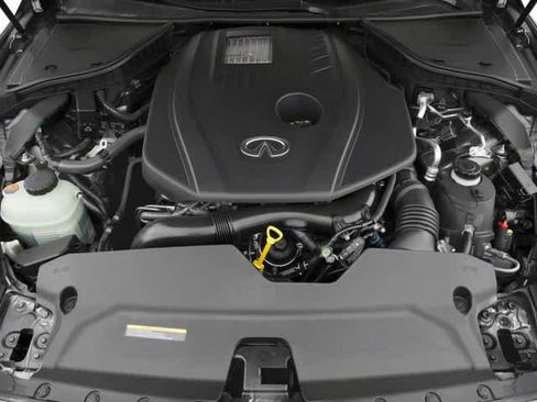 Used 2017 INFINITI Q50 Signature Edition w/ All Weather Package (L93) AWD/4WD image 16
